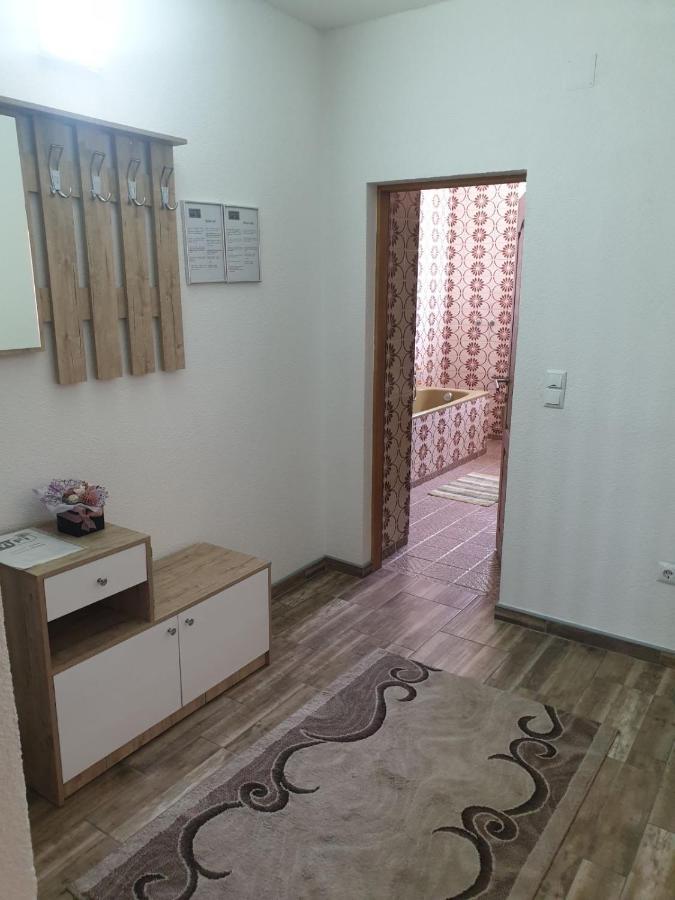 Appartement Vela-Edo à Zavidovici Extérieur photo